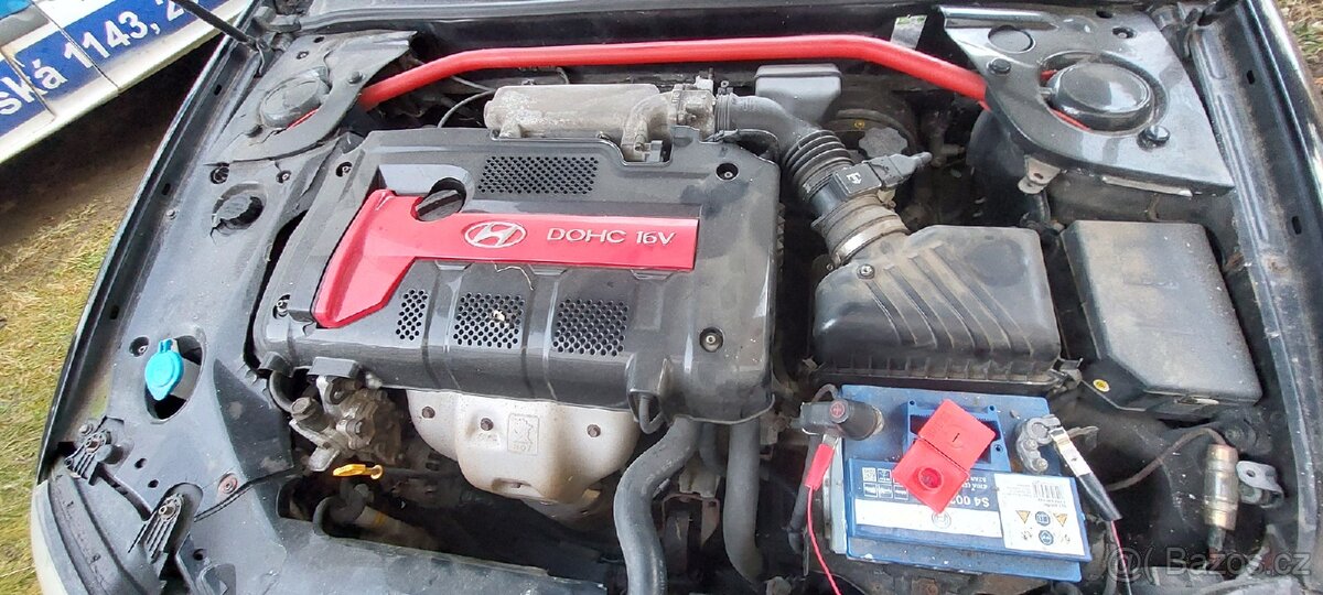 Hyundai cupe 2l - 8