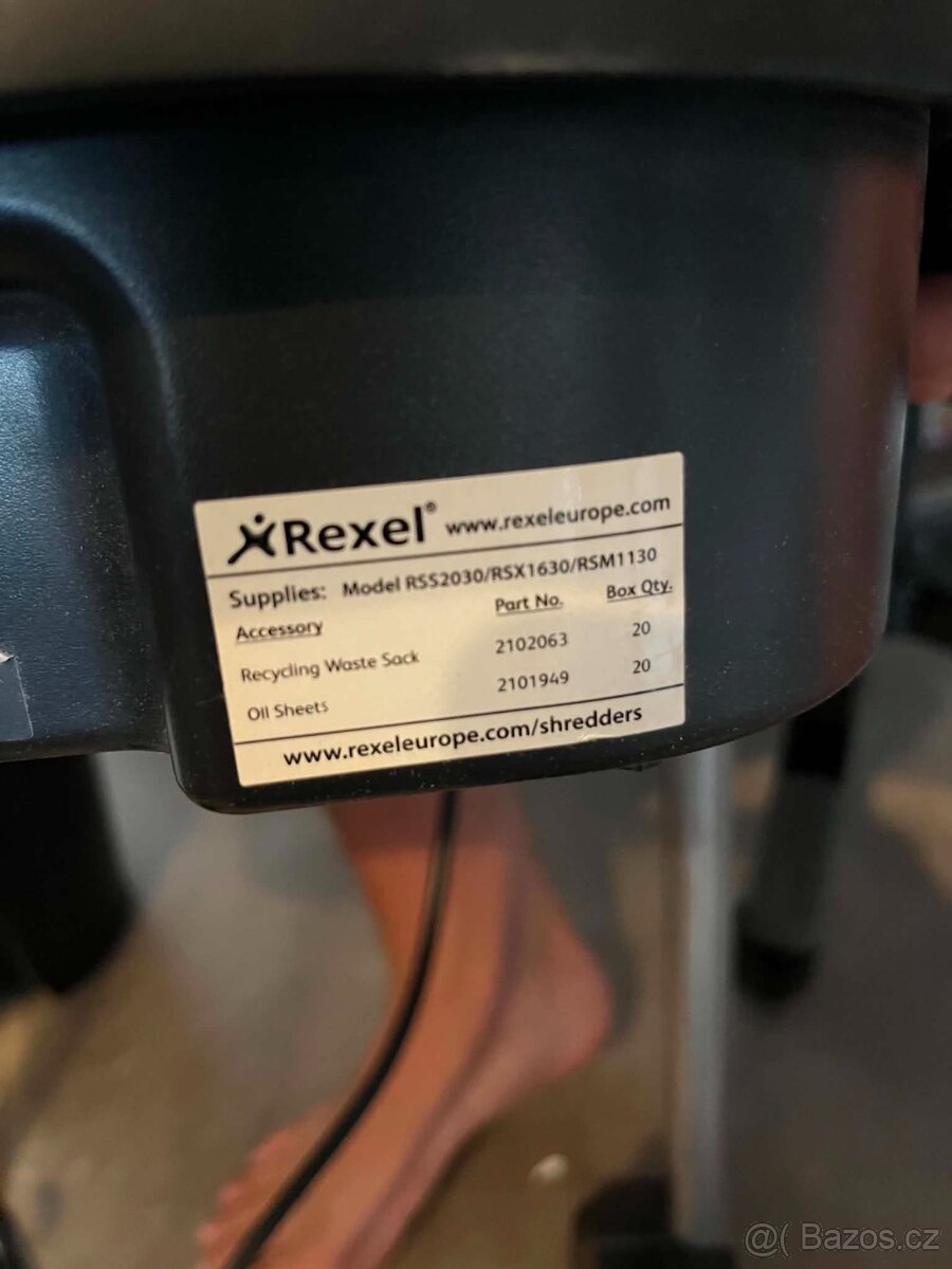 Skartovačka Rexel Mercury RSS2030 - 8