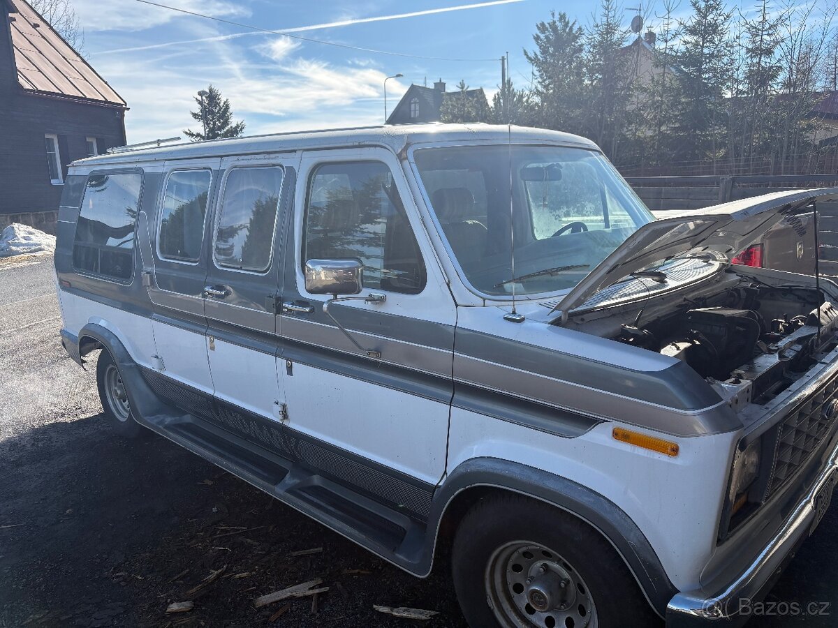 Ford e-150 - 8