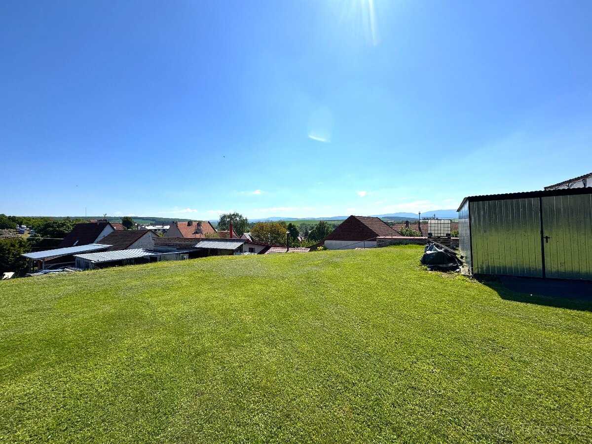 PRODEJ STAVEBNÍHO POZEMKU UHERSKÝ BROD, TĚŠOV - 8