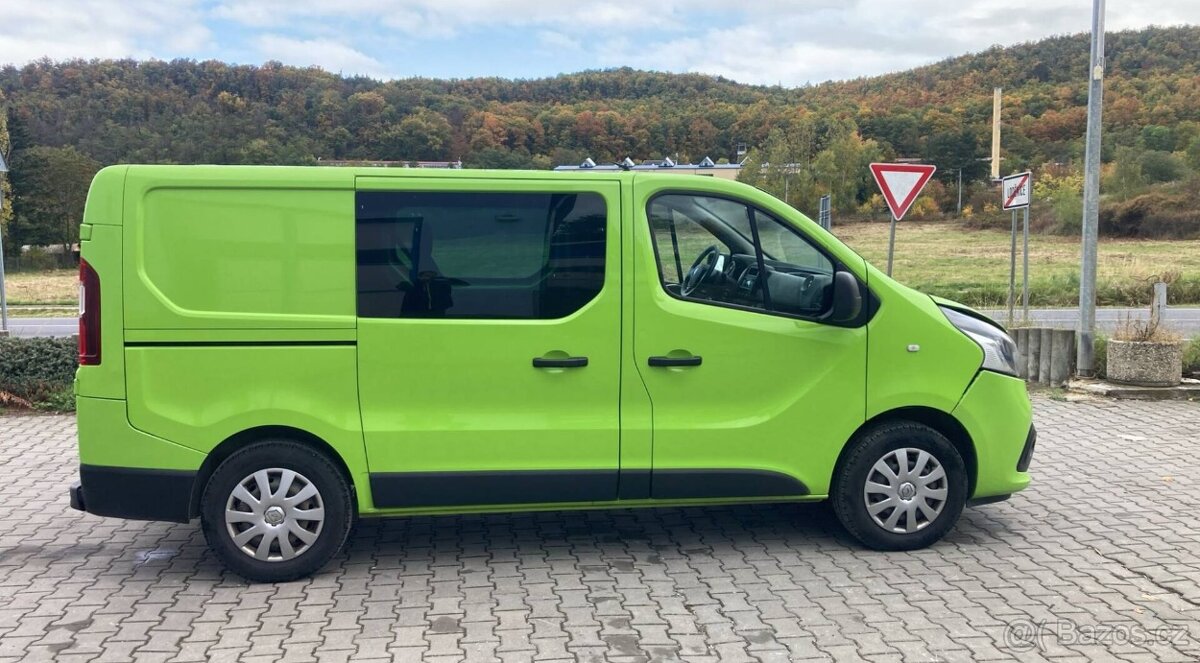 Renault Trafic 6-míst - 8