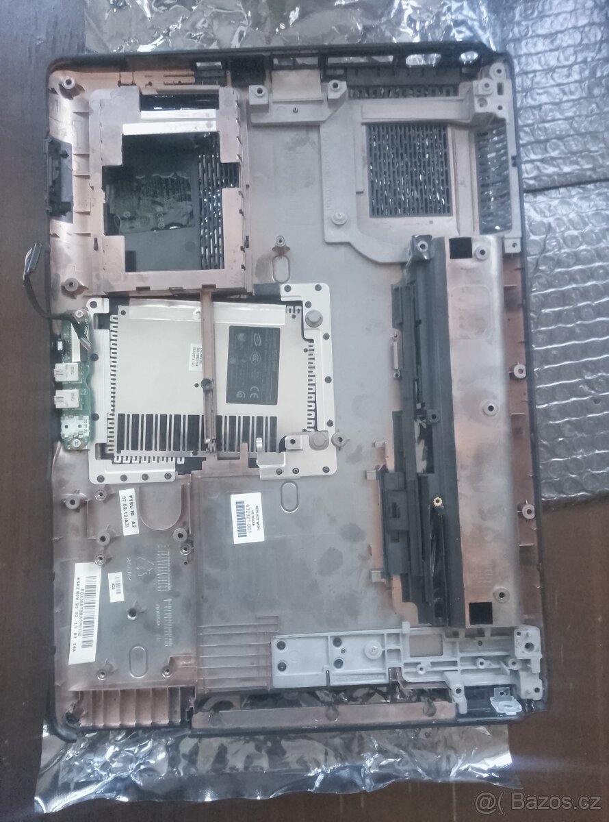 HP Pavilion dv6000 - Netestováno - na díly - 8