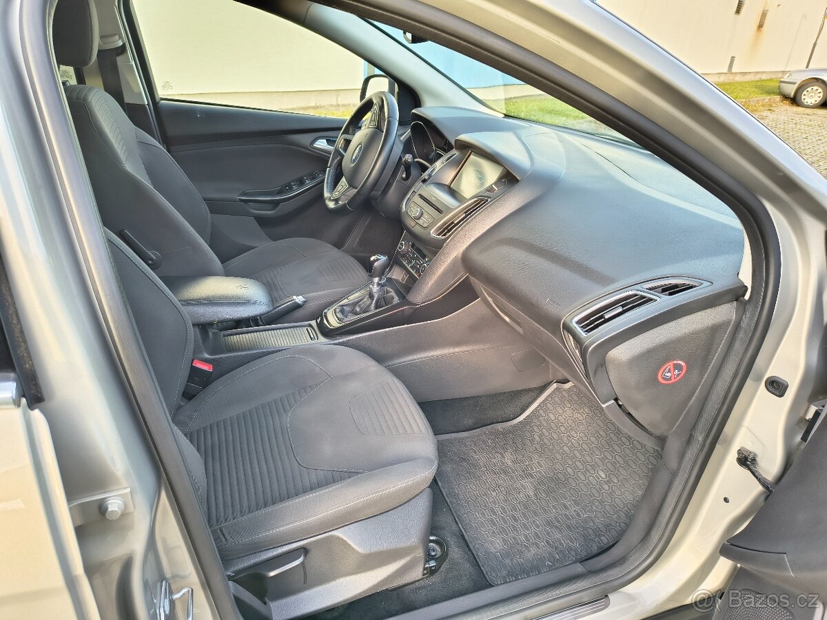 Ford Focus 2.0 tdci Titanium - 8