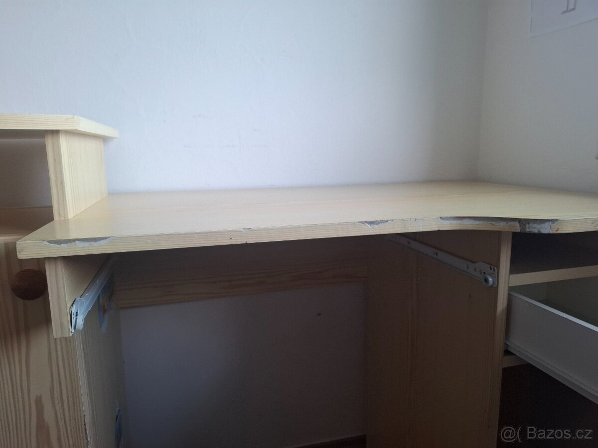 Dětský psací stůl - 8