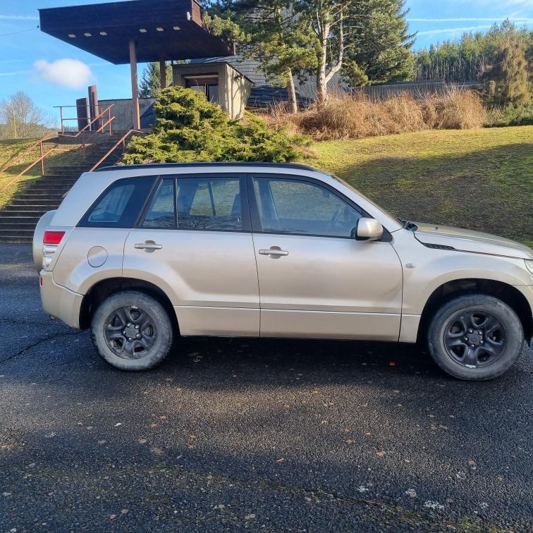 Suzuki Grand Vitara 2 1.9 DDIS - 8