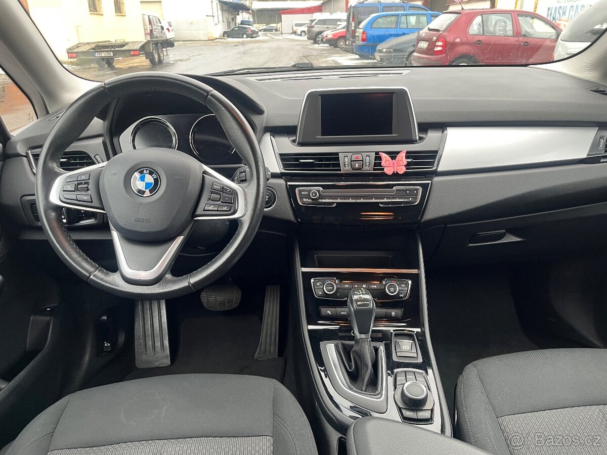 BMW 225xe iPerformance Active Tourer | 2019 | Plug-in hybrid - 8