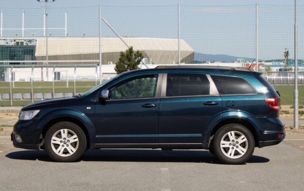 Fiat Freemont z roku 2014 - 8