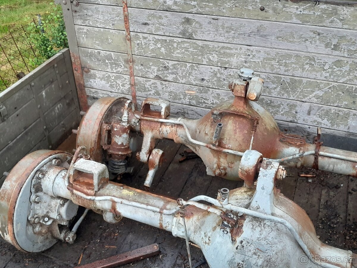 Praga V3S nápravy - 8