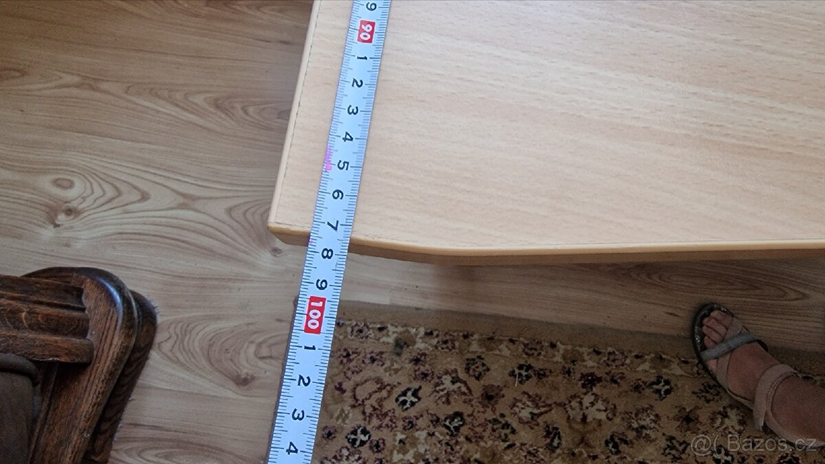 Kvalitní stůl - 8