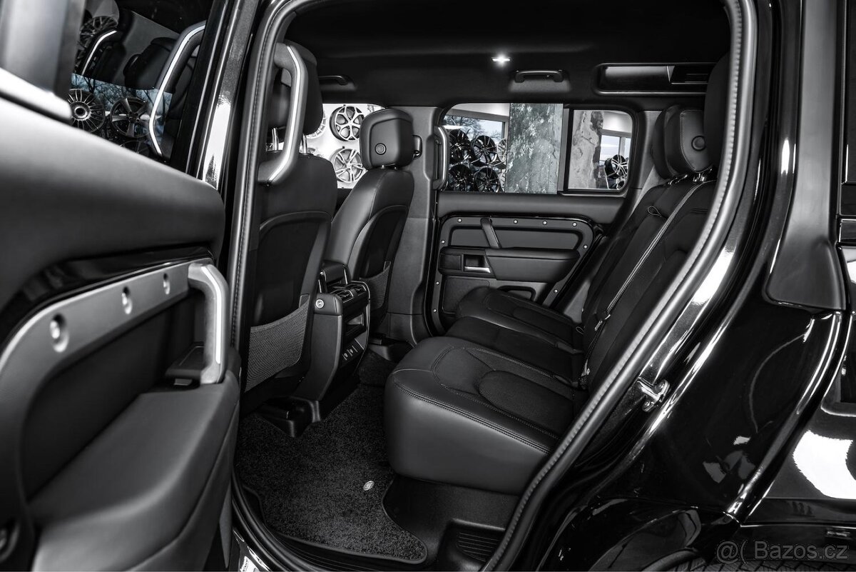 Land Rover Defender 110 X-DYNAMIC SE D300 AT MY2025 - 8