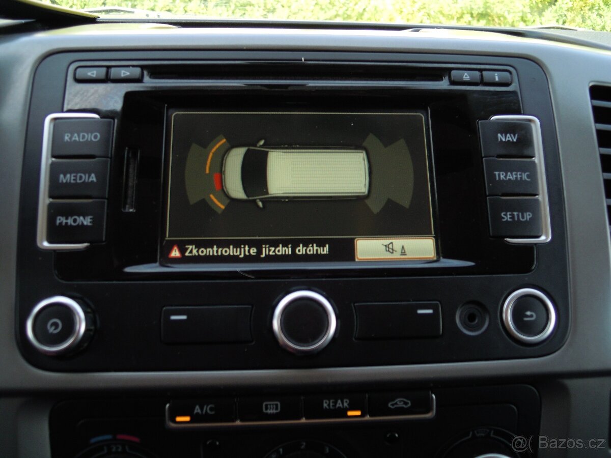 Volkswagen Multivan, 2.0TDi MULTIVAN - 103KW - DPH - 8