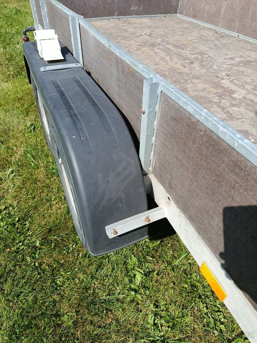 Brzděný dvouosý přívěs - 8