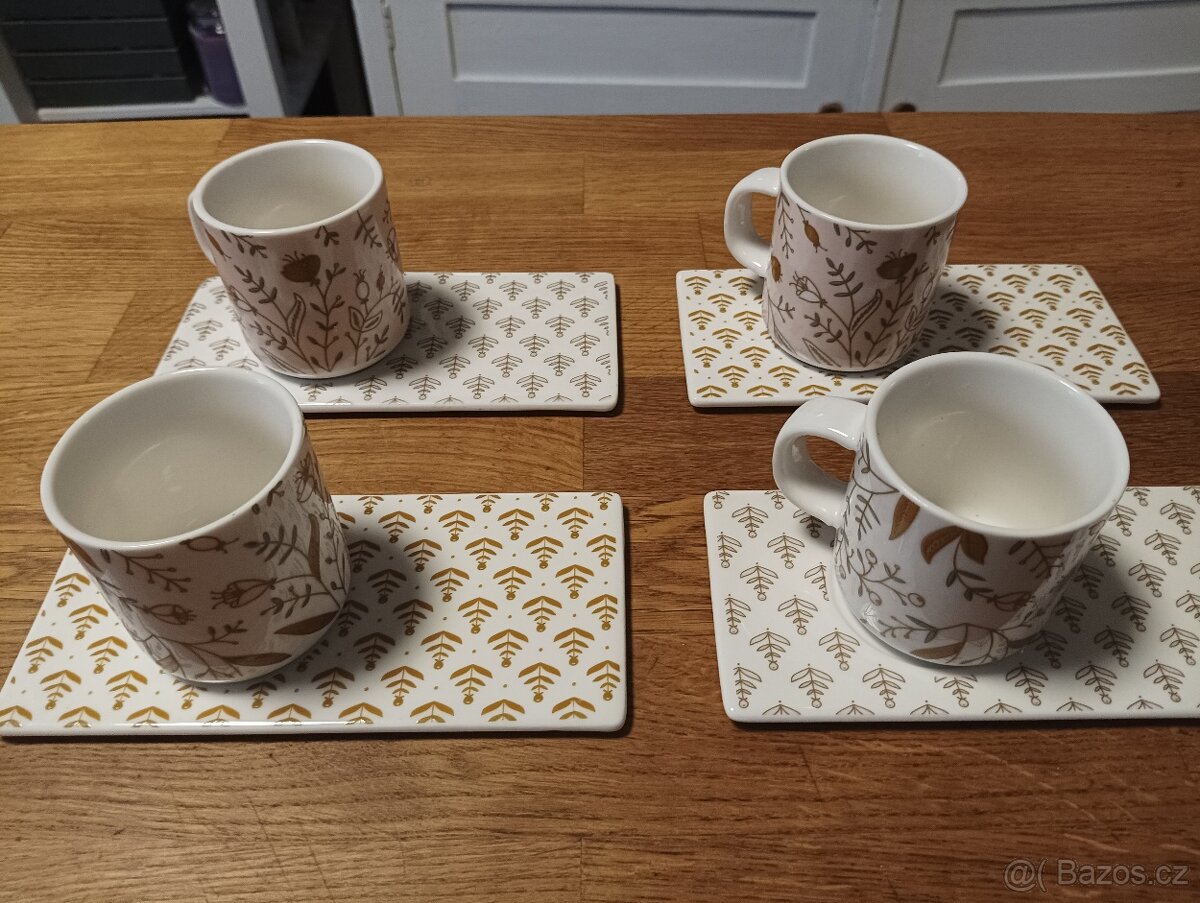 SADA DESIGNOVÝCH HRNKŮ NA KÁVU AMADEUS FRANCIE - 8
