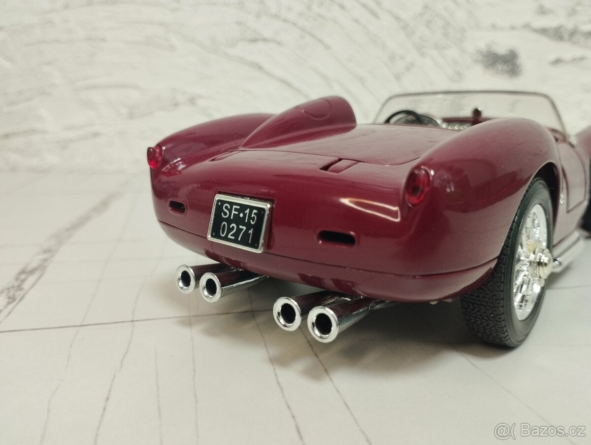 Ferrari 250 Testa Rossa 1/18 - 8