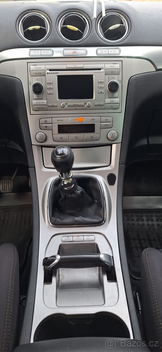 Ford S-max 2.0 103 kW - 8