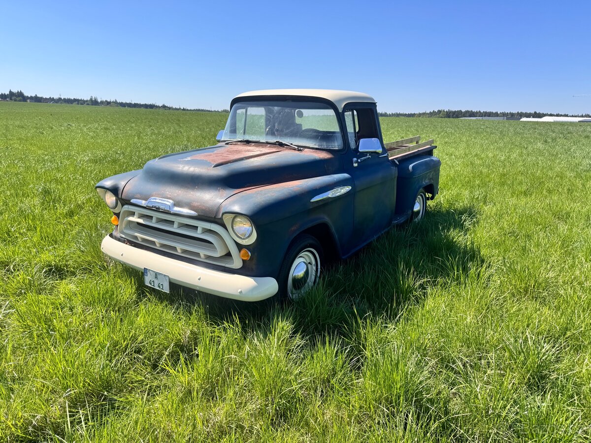1957 Chevrolet 3100 Shortbed - 8