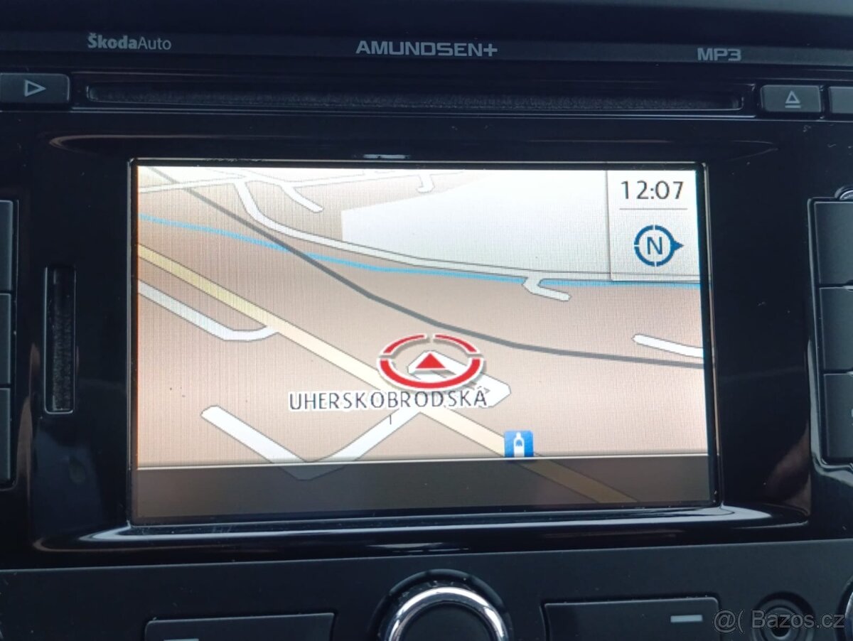 Škoda Yeti 1, 6 TDi Navi Klima Tempomat - 8