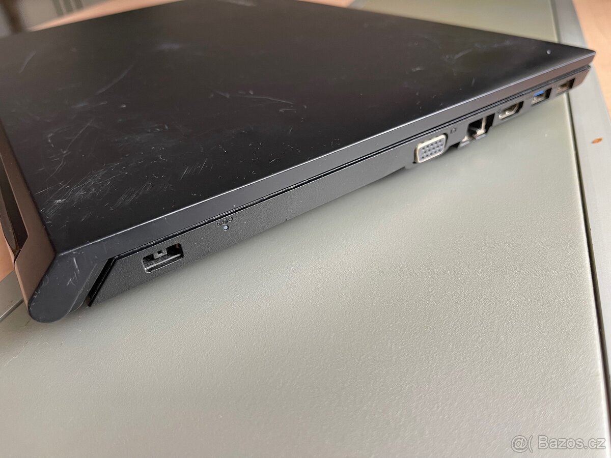 Lenovo B50-30 - 8