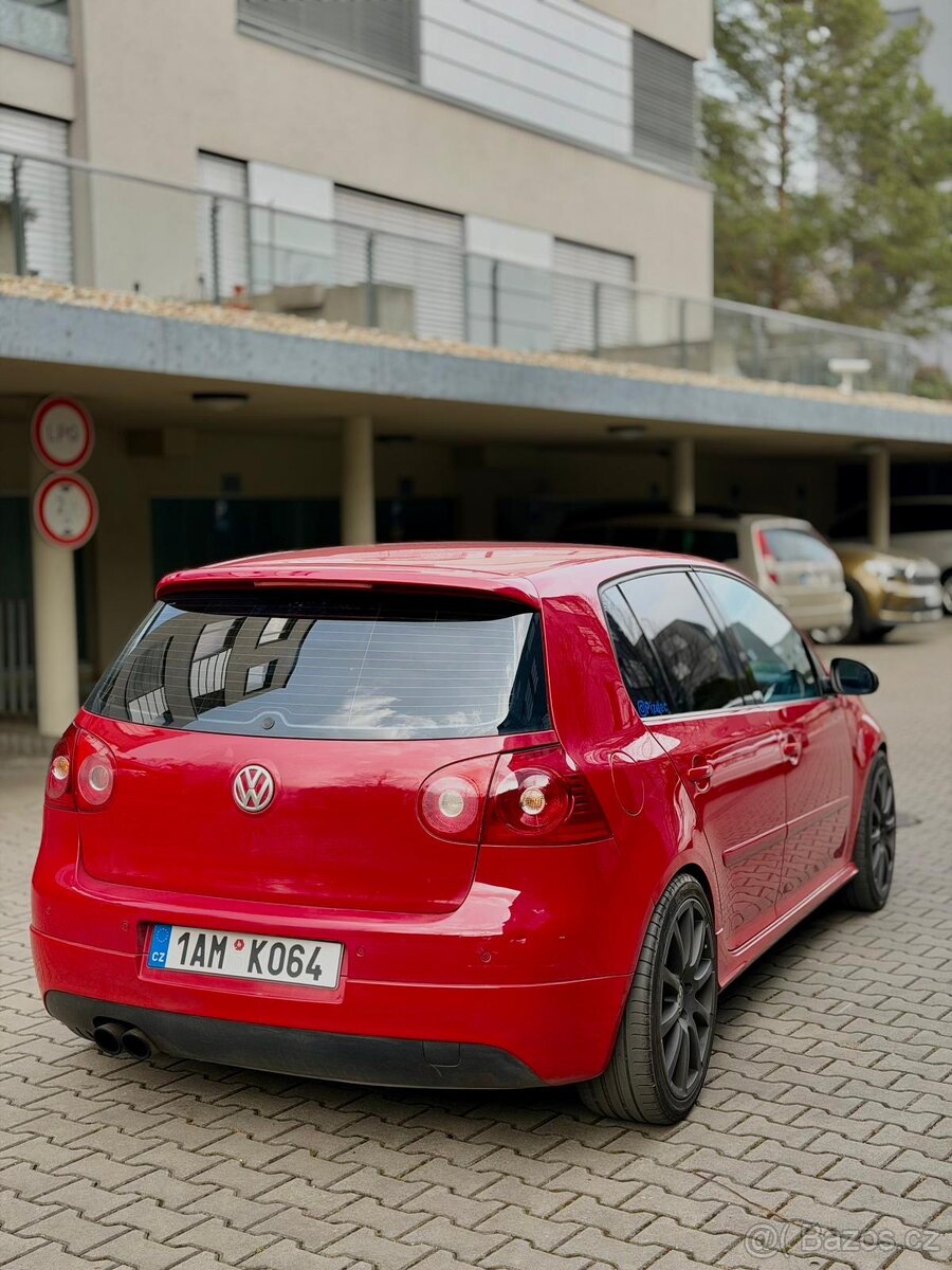 Prodám VW GOLF 5GTI DSG - 8