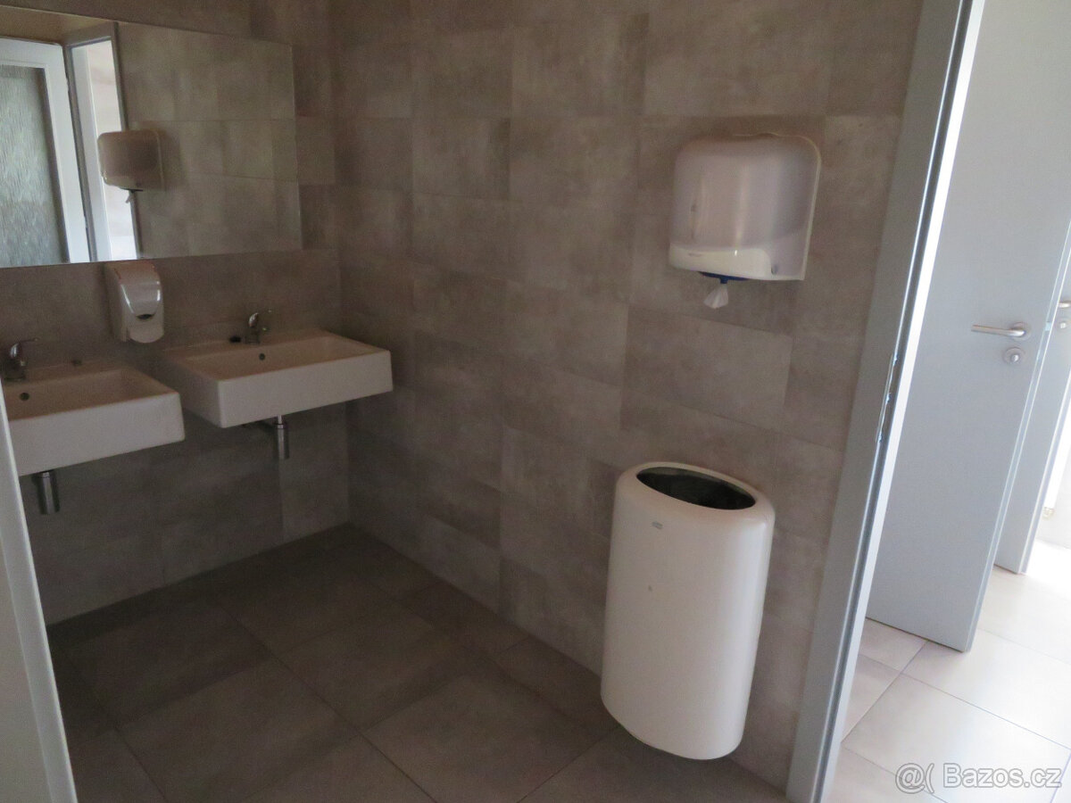 Pronájem nebytových prostor. Hodoňovice. - 8