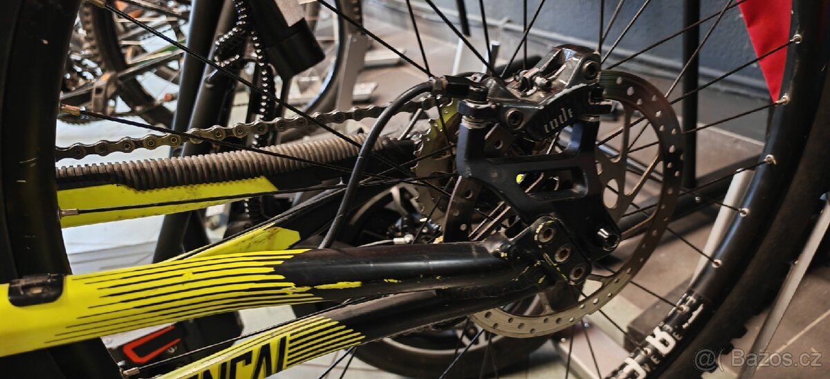 commencal supreme dh v4 - 8