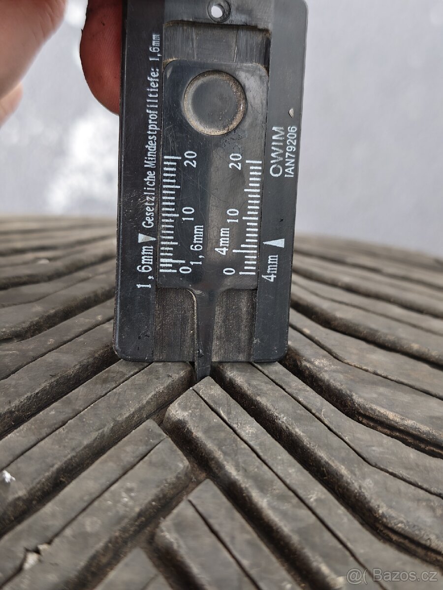 Celoroční pneu Michelin Crossclimate 2 245/50/19 - 8