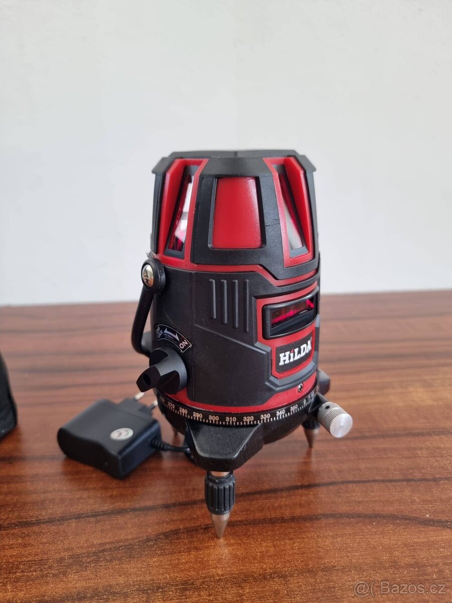 Prodám nový křížový laser HILDA s červeným paprskem - 8
