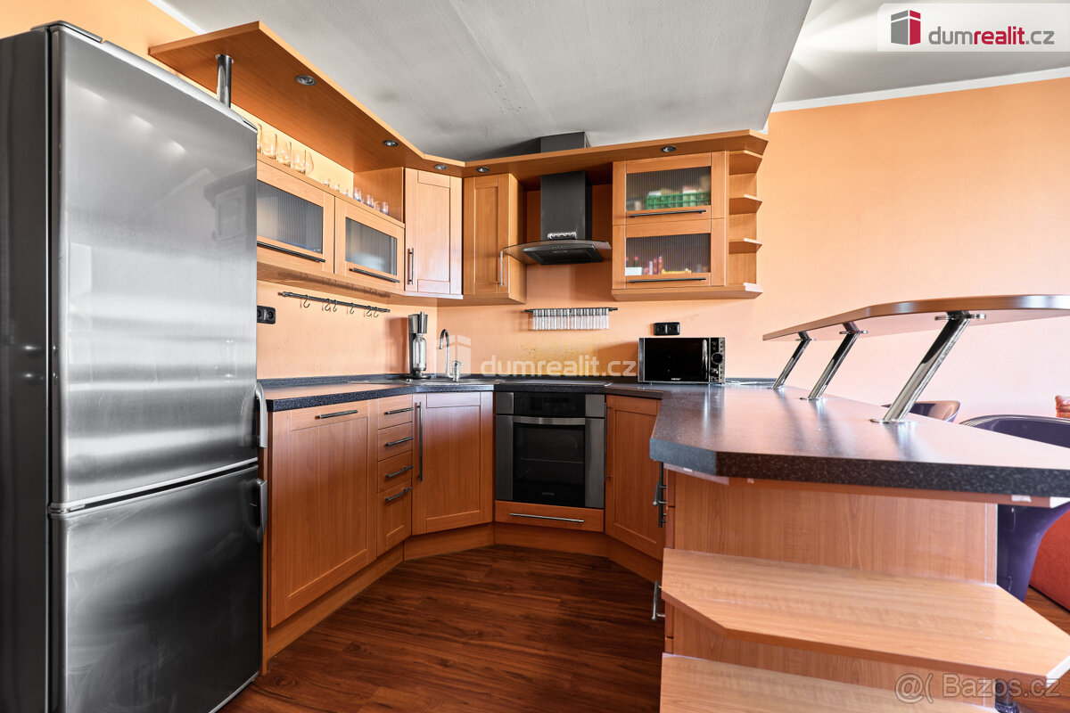 Prodej bytu 3+kk v Nové Roli - 8