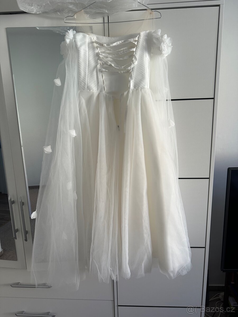 Dětské slavnostní šaty - 8