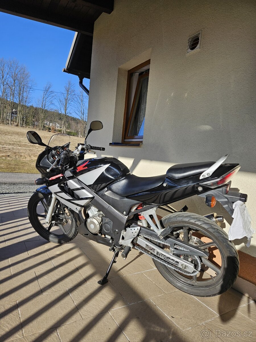 Honda CBR 125 R - 8