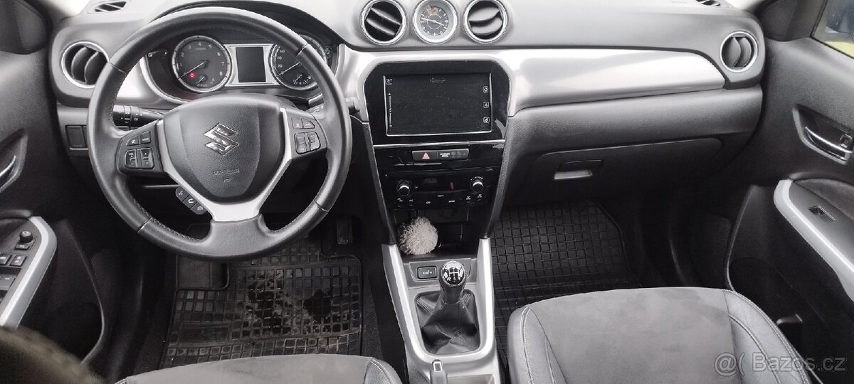 Suzuki Vitara 1.6 VVT - 8