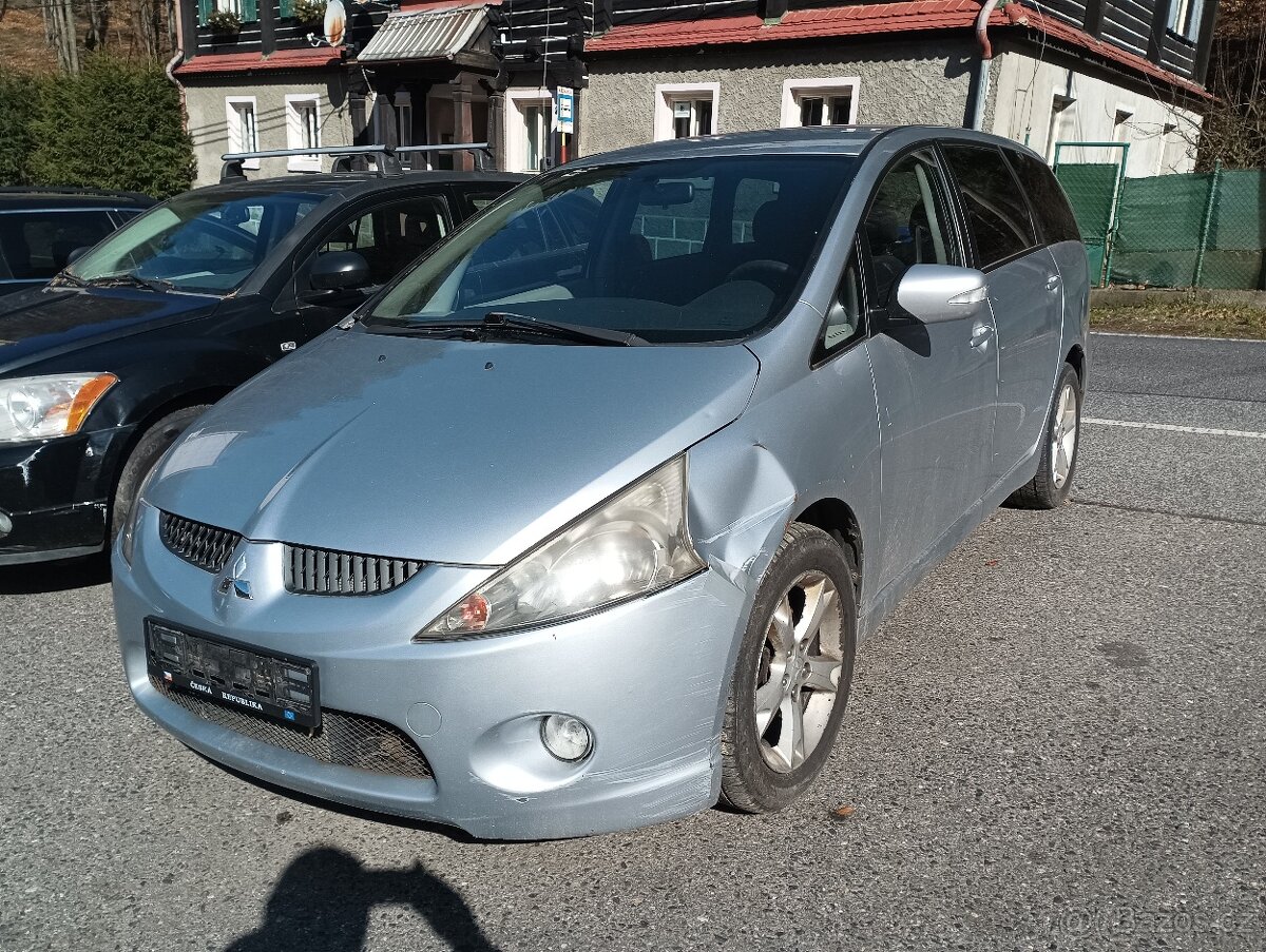 Mitsubishi Grandis r.v.2006, 2.0tdi - 8