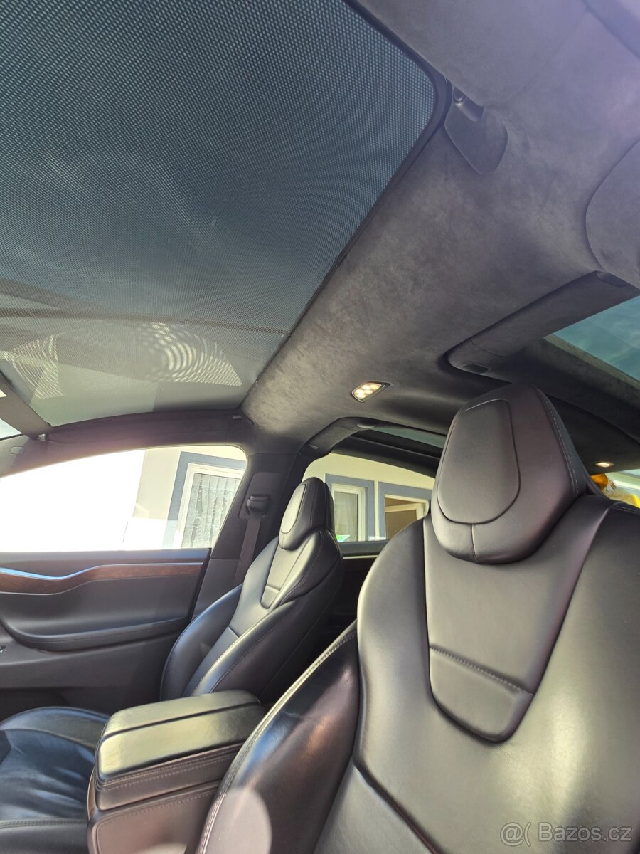 Tesla Model X 100D - 8