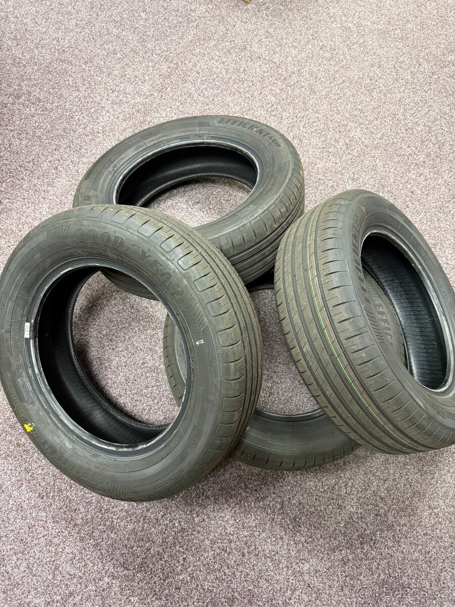 Letní Pneu 205/60 R16 - 8