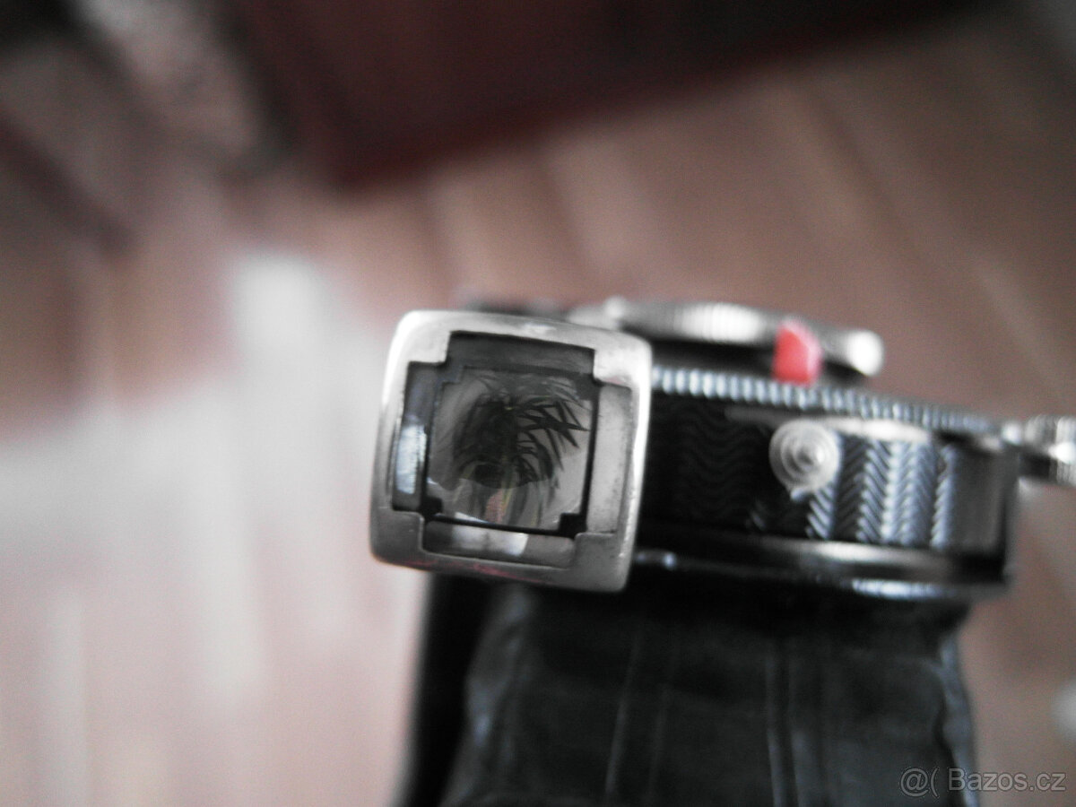 Starý fotoaparát CERTIX - 8