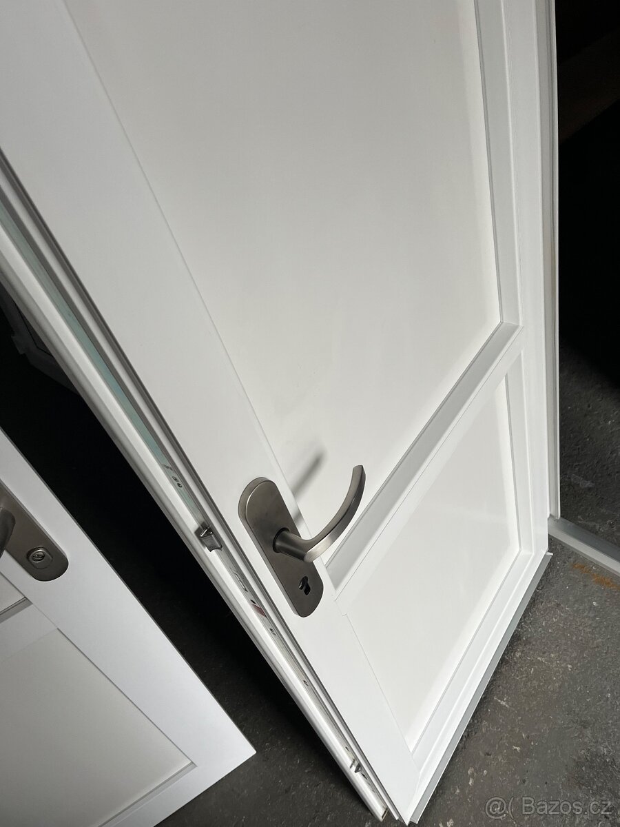 3KS VCHODOVÝCH PLASTOVÝCH DVEŘÍ 92x203 -PLZEŇ - 8