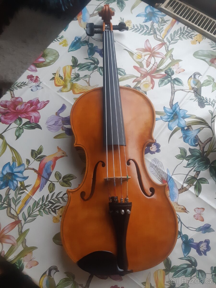 Viola z roku 1930 - 8