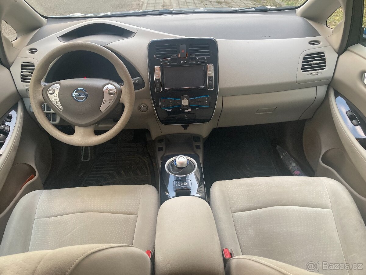 Nissan Leaf - rok 2011 - první majitel - 8