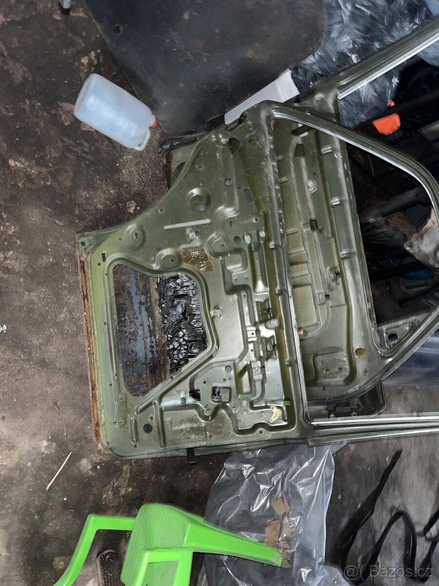 W123 komplet dveře - 8