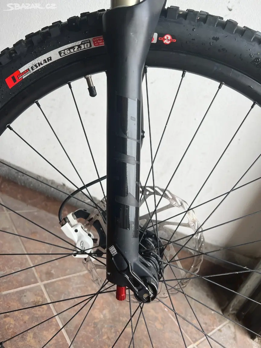 Odpružené kolo Specialized - 8
