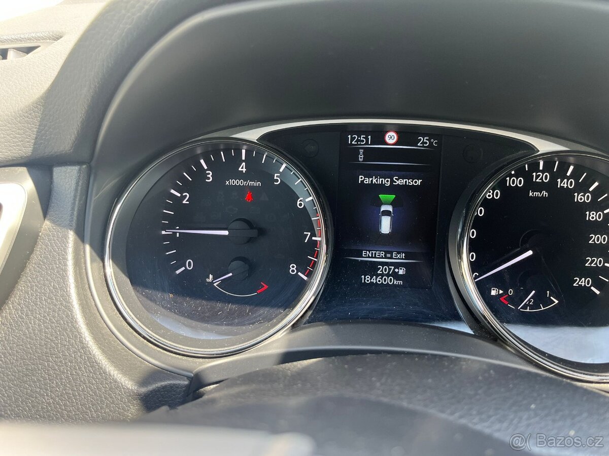 Nissan X-Trail - 8
