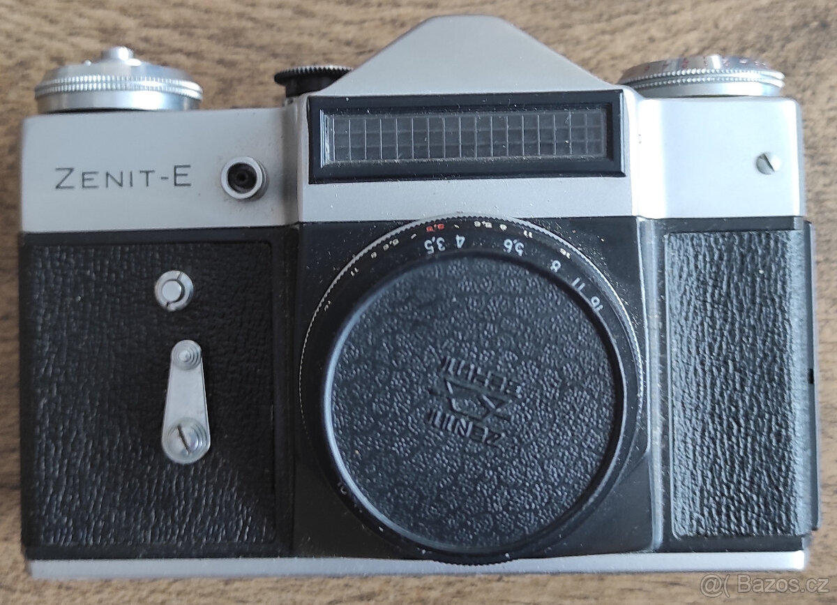 Fotoaparát Zenit-E - 8
