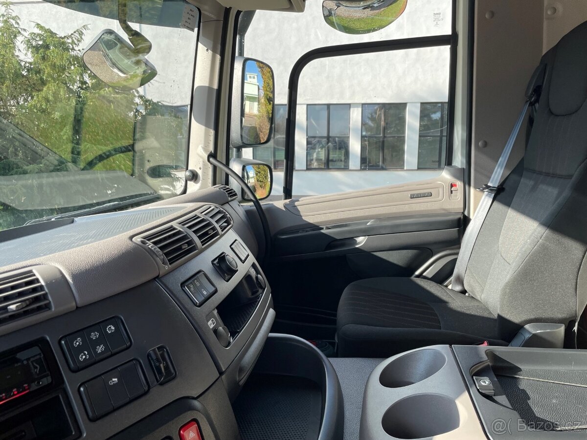 TATRA Phoenix T158 - 8x8 S1 VS-mont - 8