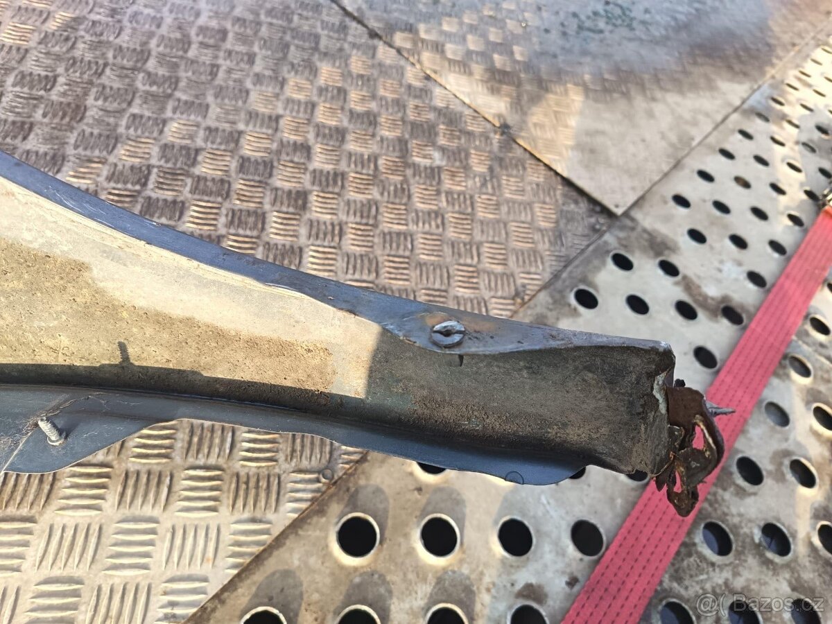 Přední blatníky Golf 5 Variant/Jetta šedá LD7X - 8