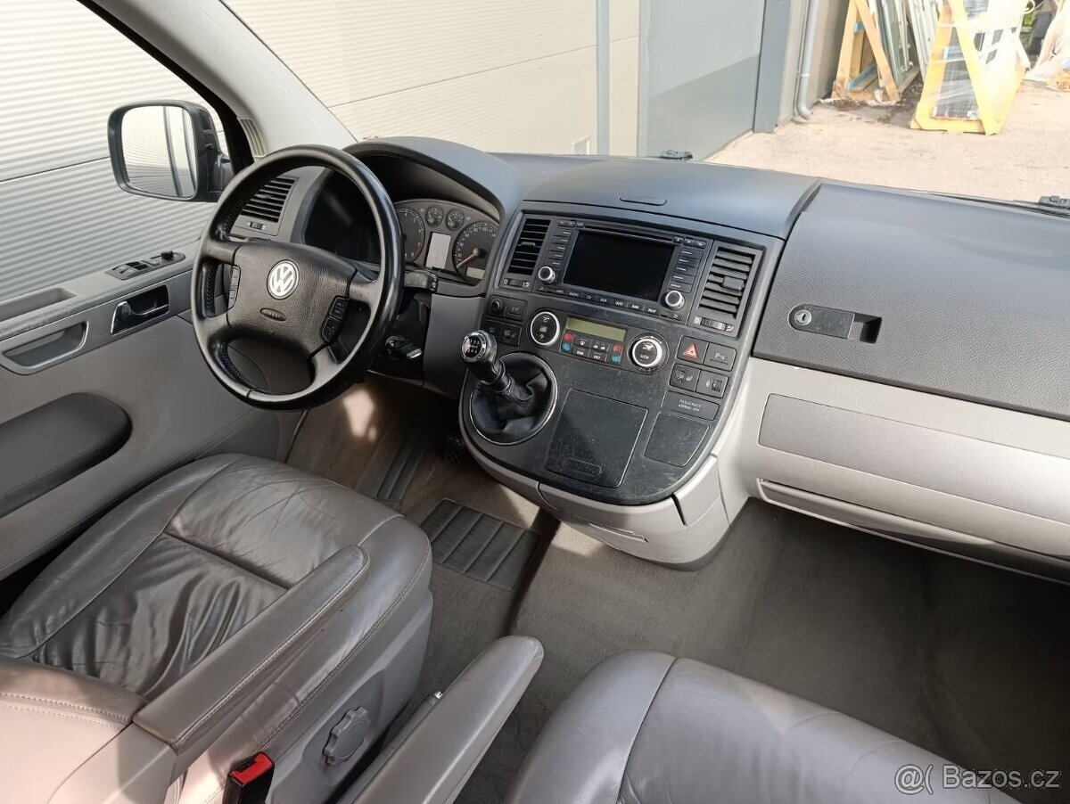 VW Multivan 3.2 V6 - 173kw - 4Motion - Benzin - 8