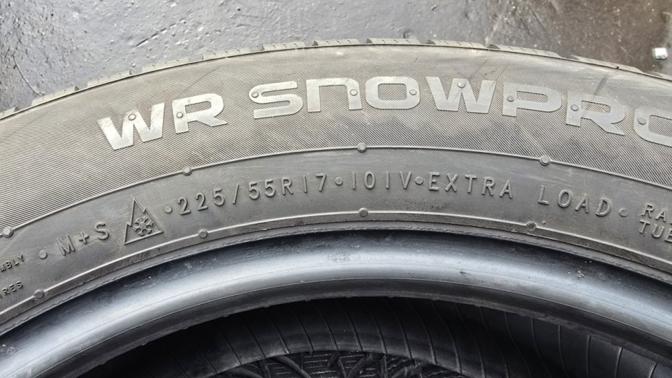 Zimní pneu 225/55/17 Nokian - 8