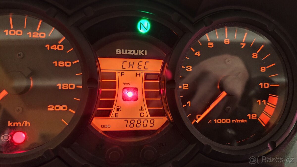 Suzuki DL-650 V Strom 2008 (K8) - 8