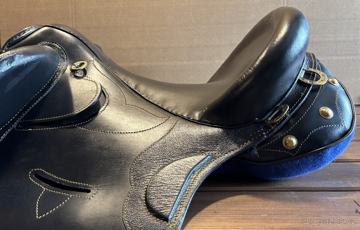 Australské sedlo bez hrušky černé - 8