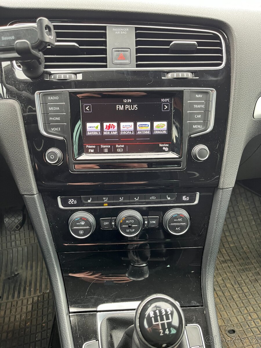 Volkswagen Golf 1.6TDi - 8