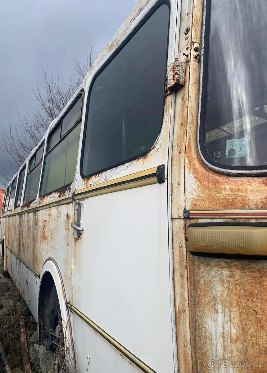 Autobus ŠKODA ŠL 11 - 8